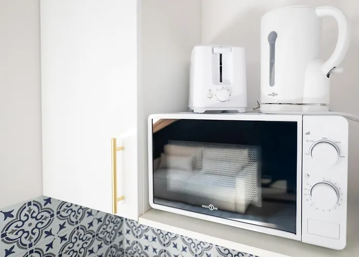 Le Douillet * Ρενς